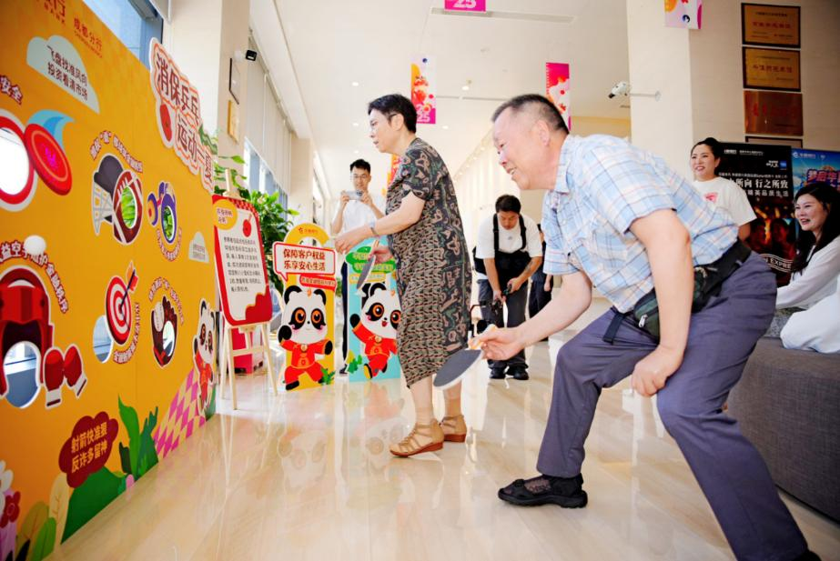 普及金融知识万里行 助力金融知识走进百姓身边——华夏银行2024年普及金融知识万里行活动精彩瞬间